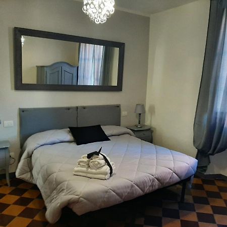 B&B Principe Calaf 3 Lucca Exterior foto
