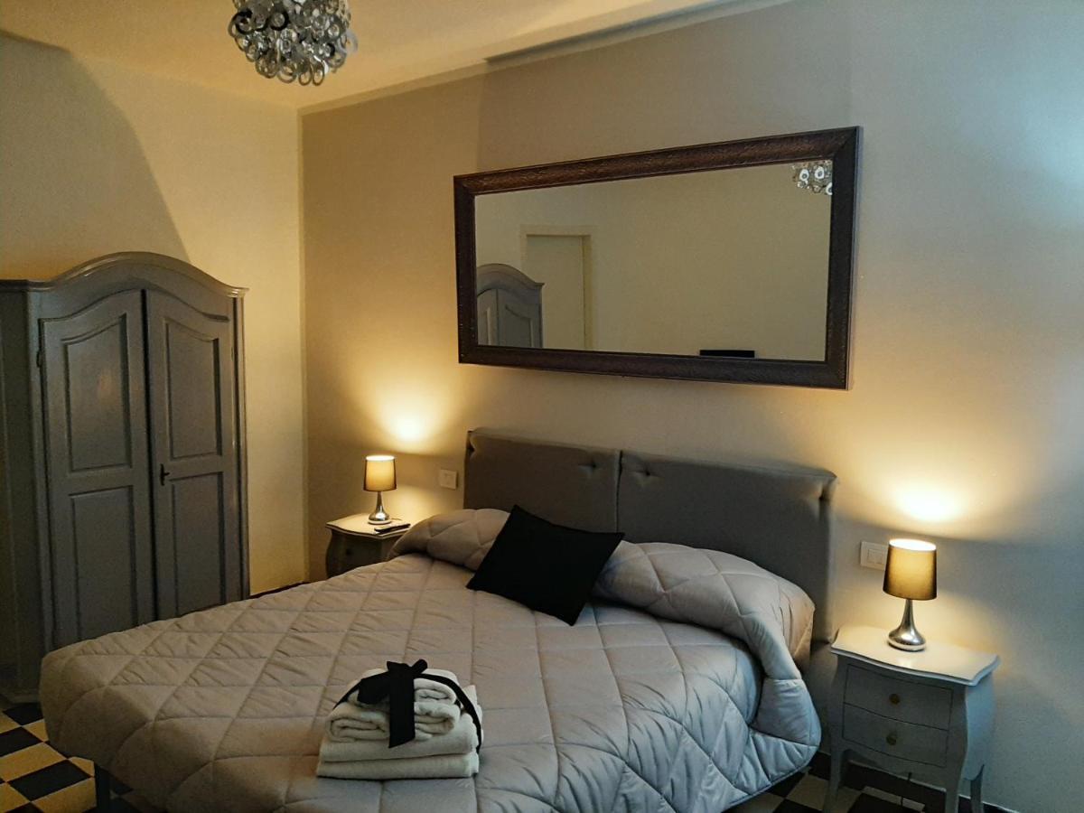 B&B Principe Calaf 3 Lucca Exterior foto