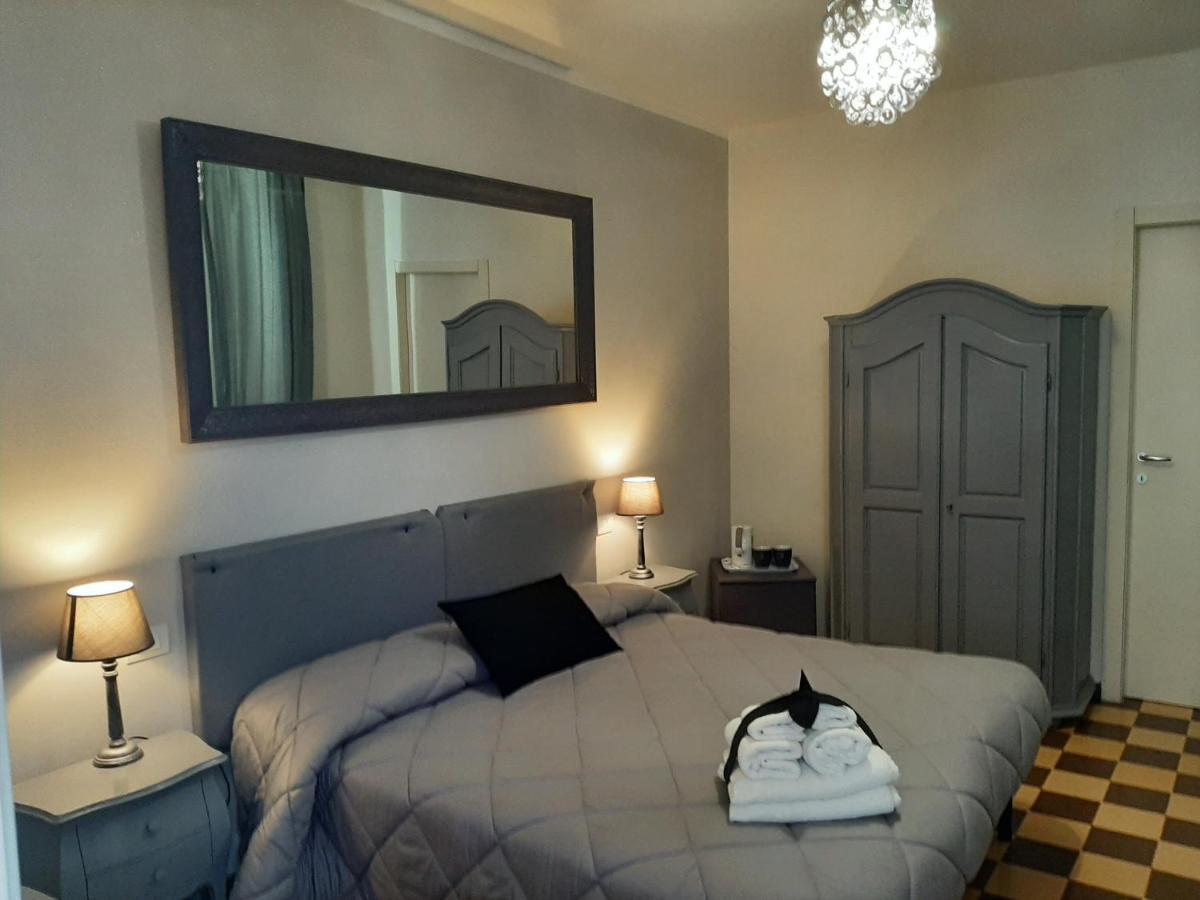 B&B Principe Calaf 3 Lucca Exterior foto
