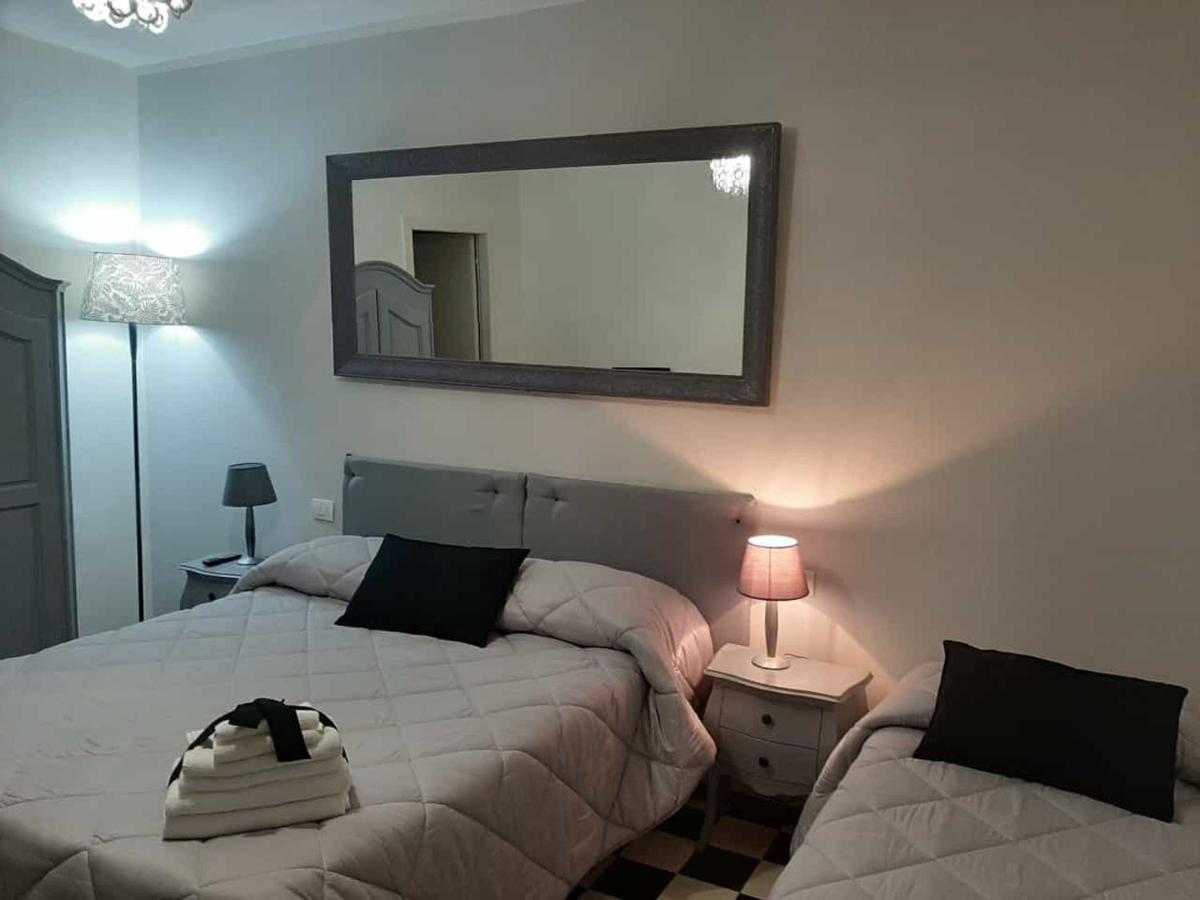 B&B Principe Calaf 3 Lucca Exterior foto