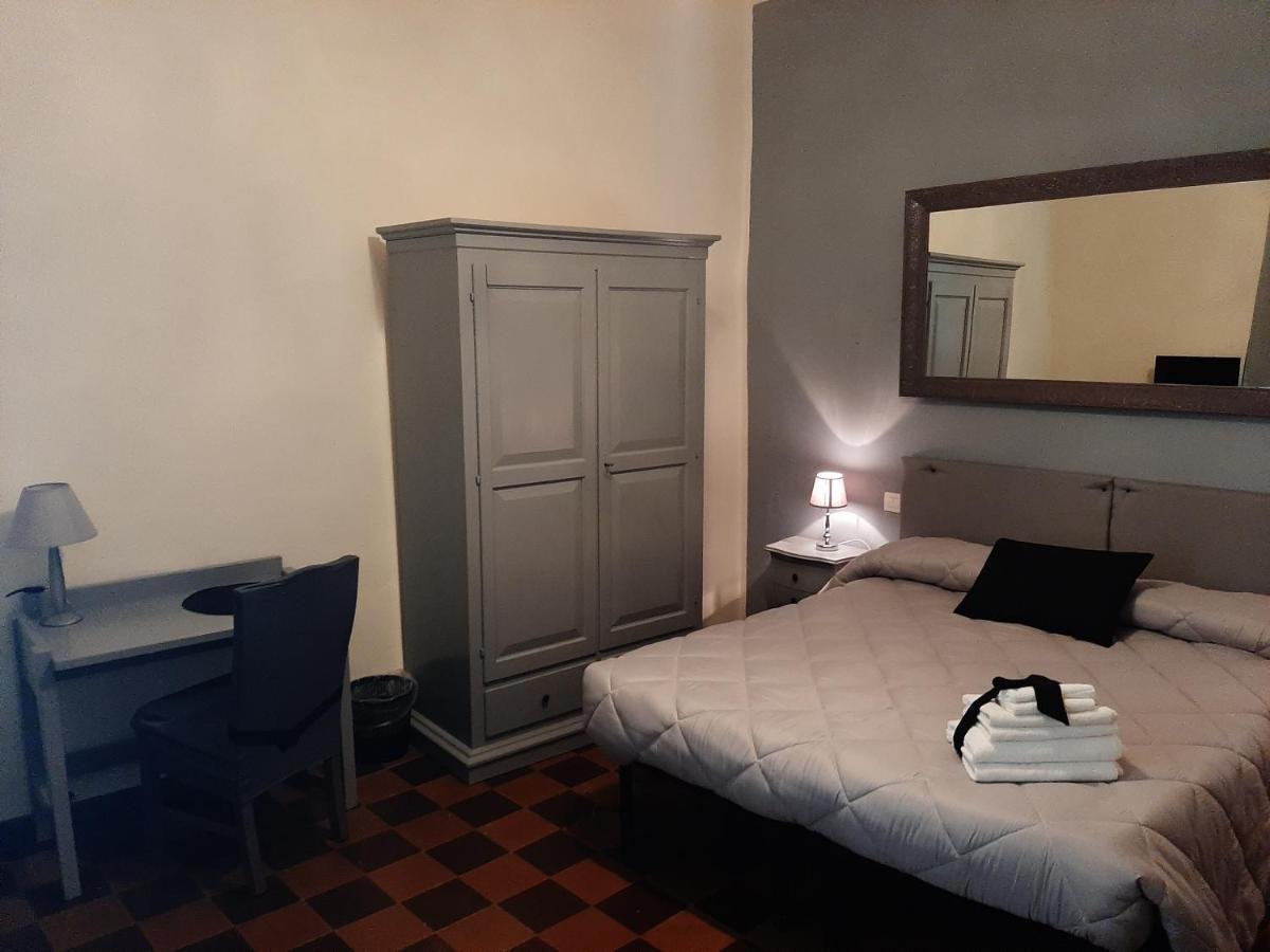 B&B Principe Calaf 3 Lucca Exterior foto