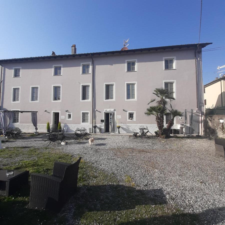 B&B Principe Calaf 3 Lucca Exterior foto